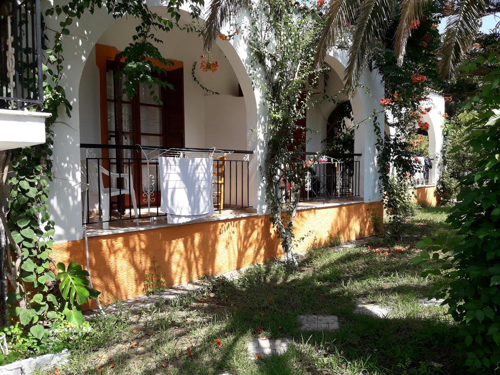 Studios Dimitris Punta Ngoại thất bức ảnh