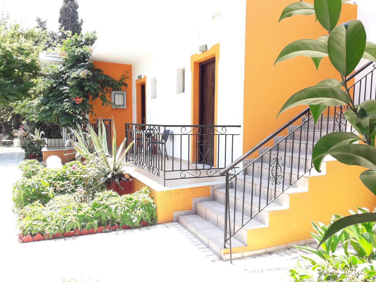 Studios Dimitris Punta Ngoại thất bức ảnh